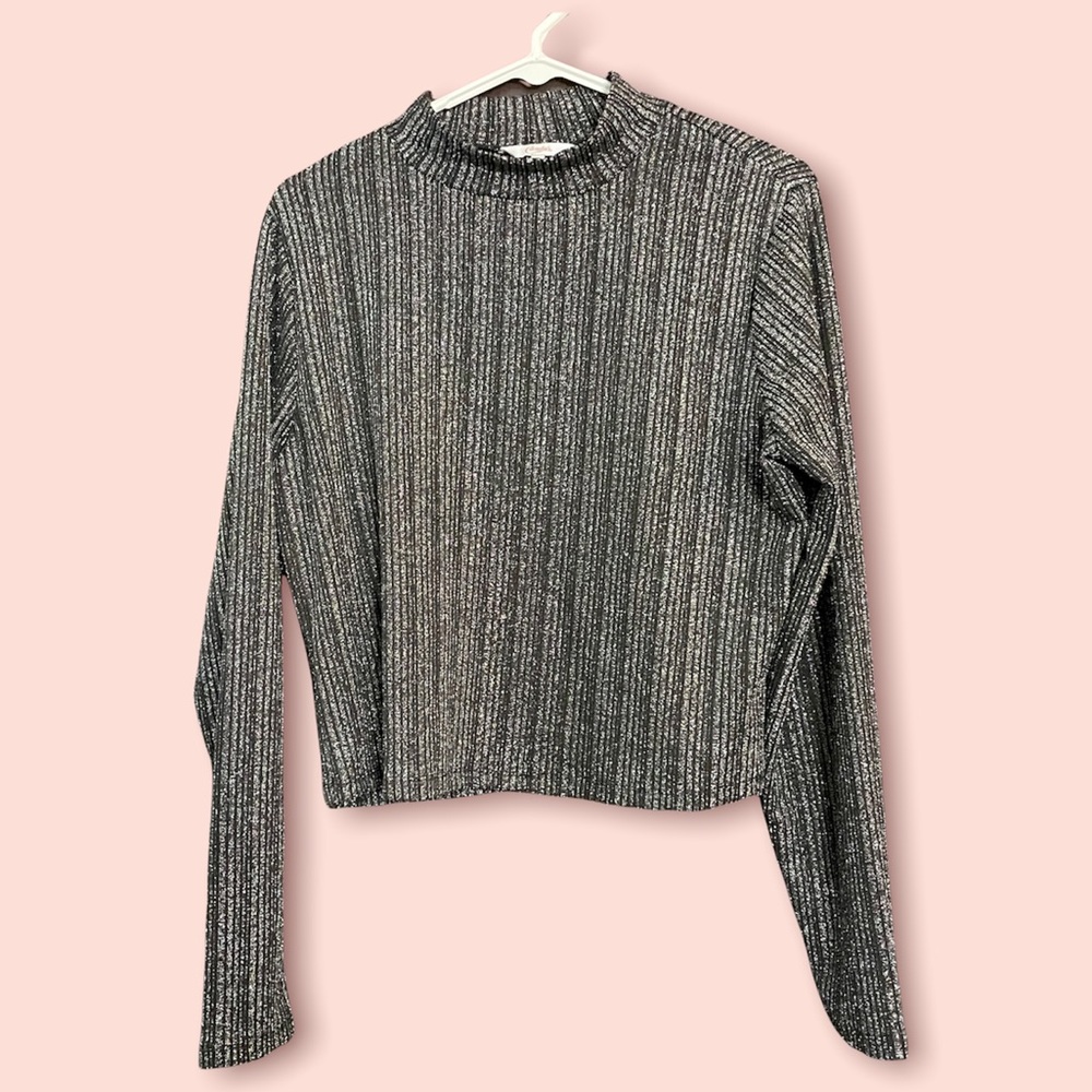 NWOT Candies Shimmer Mock Neck